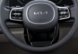 Kia Carnival SX FWD 2026