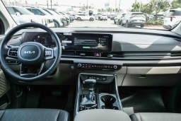 Kia Carnival SX FWD 2026