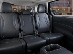 Kia Carnival SX FWD 2026