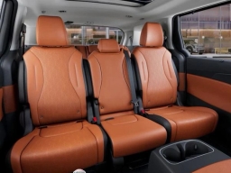 Kia Carnival SX FWD 2026