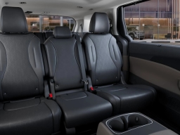 Kia Carnival SX FWD 2026