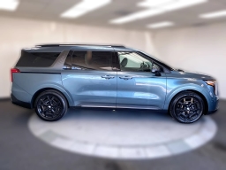 Kia Carnival SX FWD 2026