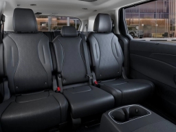 Kia Carnival SX FWD 2026