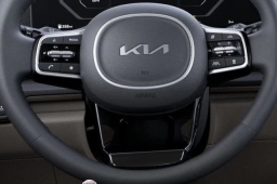Kia Carnival SX FWD 2026