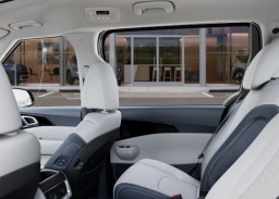 Kia Carnival SX Prestige FWD 2026
