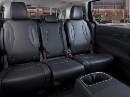 Kia Carnival Hybrid SX Prestige FWD 2026