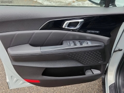 Kia Carnival Hybrid SX Prestige FWD 2026