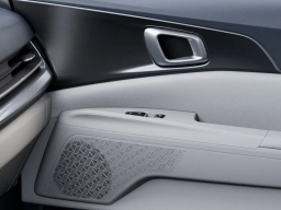 Kia Carnival Hybrid SX FWD 2026