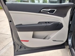 Kia Sportage EX FWD 2026