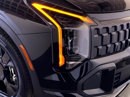 Kia Sportage Plug-In Hybrid X-Line AWD 2026