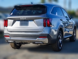 Kia Sorento Hybrid EX FWD 2026