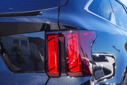 Kia Sorento Hybrid EX FWD 2026
