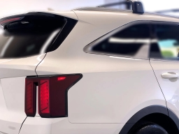 Kia Sorento Hybrid EX FWD 2026