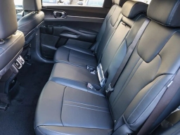 Kia Sorento Hybrid EX FWD 2026