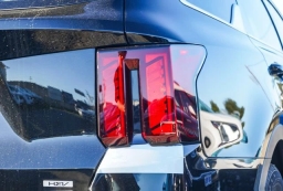 Kia Sorento Hybrid EX AWD 2026