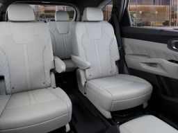 Kia Sorento Plug-In Hybrid X-Line SX Prestige AWD 2026