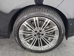 Land Rover Range Rover Sport Dynamic SE P460e 2026