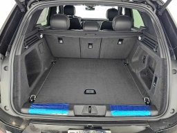 Land Rover Range Rover Sport Dynamic SE P460e 2026