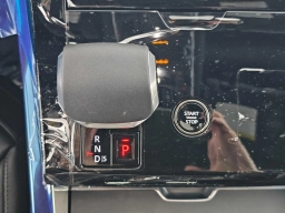 Land Rover Range Rover Sport Dynamic SE P460e 2026