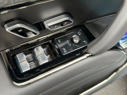 Land Rover Range Rover Sport Dynamic SE P460e 2026