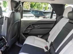 Land Rover Range Rover Sport Dynamic SE P460e 2026