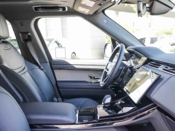Land Rover Range Rover Sport Dynamic SE P400 2026