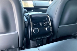 Land Rover Range Rover Sport Dynamic SE P400 2026