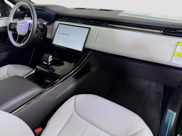 Land Rover Range Rover Sport Dynamic SE P400 2026