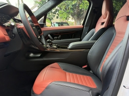 Land Rover Range Rover Sport SV P635 2026