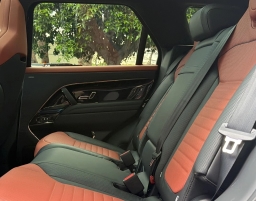 Land Rover Range Rover Sport SV P635 2026