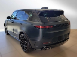 Land Rover Range Rover Sport SV P635 2026