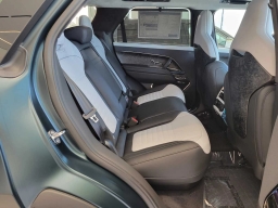 Land Rover Range Rover Sport SV P635 2026