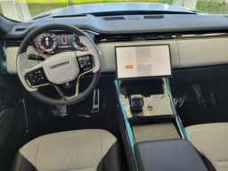Land Rover Range Rover Sport SV P635 2026