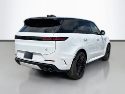 Land Rover Range Rover Sport SV P635 2026