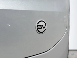 Land Rover Range Rover Sport SV P635 2026