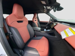 Land Rover Range Rover Sport SV P635 2026