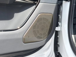 Land Rover Range Rover Sport SV P635 2026