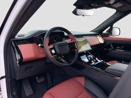 Land Rover Range Rover Sport SV P635 2026