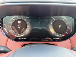 Land Rover Range Rover Sport SV P635 2026