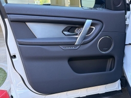 Land Rover Discovery Sport Landmark 4WD 2026