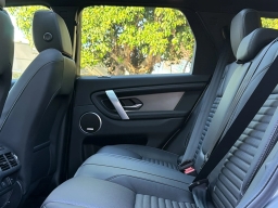 Land Rover Discovery Sport Landmark 4WD 2026