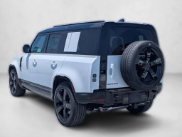 Land Rover Defender X-Dynamic SE 110 P400 2026