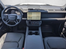 Land Rover Defender X-Dynamic SE 110 P400 2026