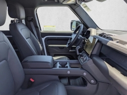 Land Rover Defender X-Dynamic SE 110 P400 2026