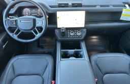 Land Rover Defender X-Dynamic SE 110 P400 2026