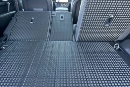 Land Rover Defender X-Dynamic SE 110 P400 2026