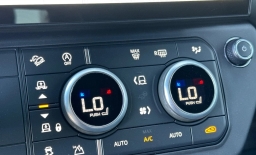 Land Rover Defender X-Dynamic SE 110 P400 2026