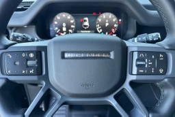 Land Rover Defender X-Dynamic SE 110 P400 2026