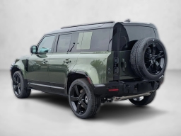 Land Rover Defender X-Dynamic SE 110 P400 2026