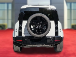 Land Rover Defender X-Dynamic SE 110 P400 2026